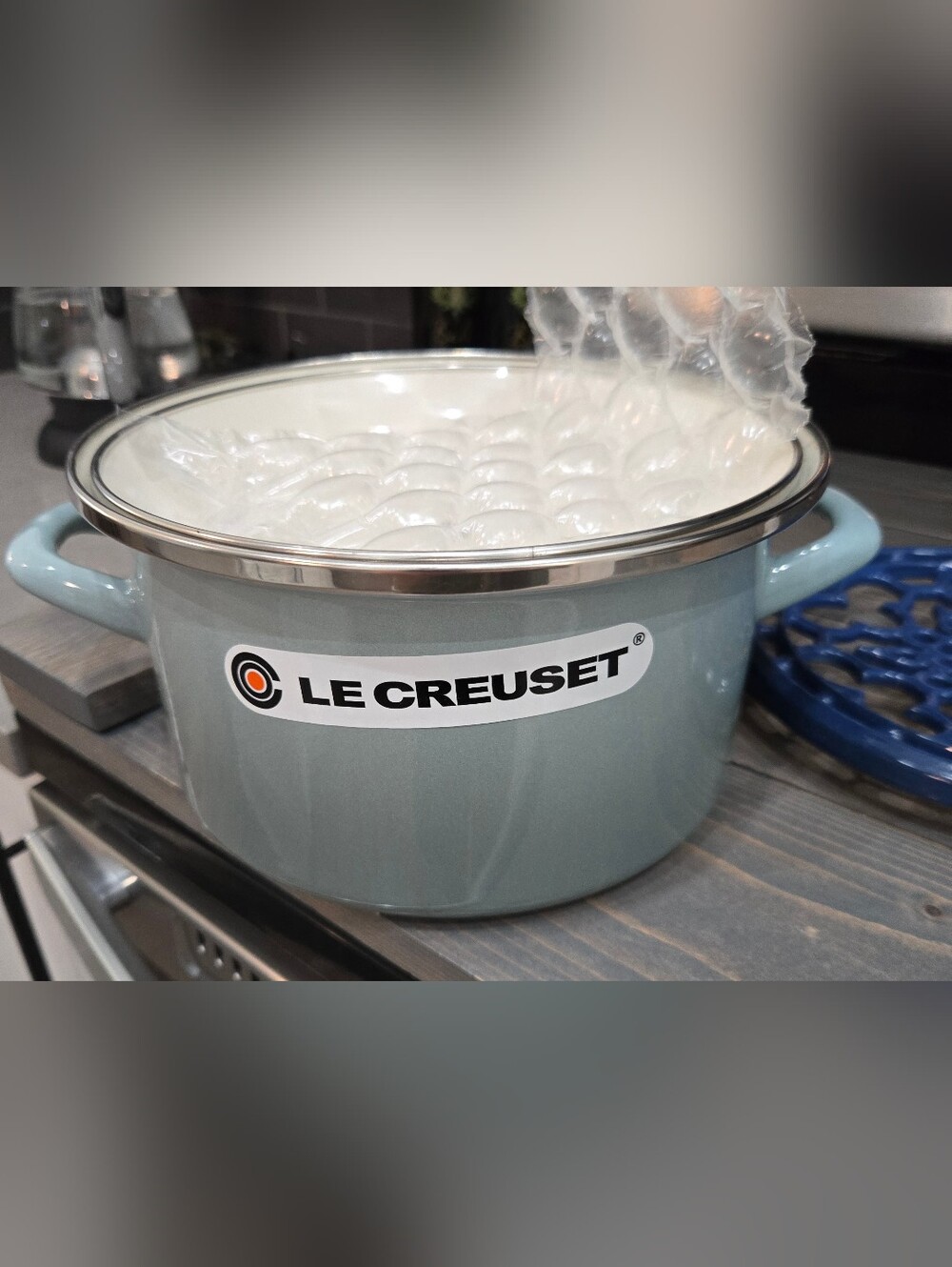 Le Creuset Enamel Cassorel/ Sea Salt with Lid (NWOT) - Picture 2 of 10